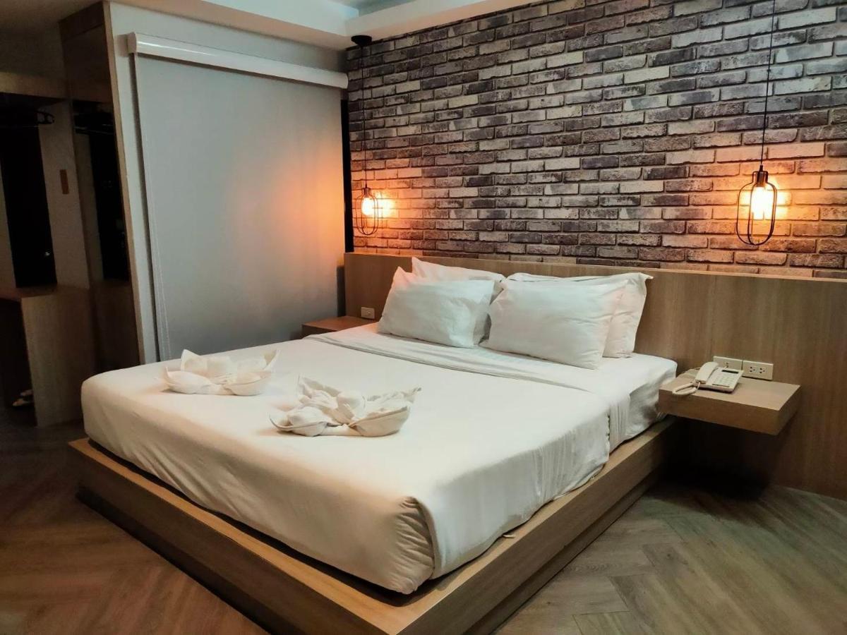 168 Studio Hotel Ubon Ratchathani Eksteriør bilde