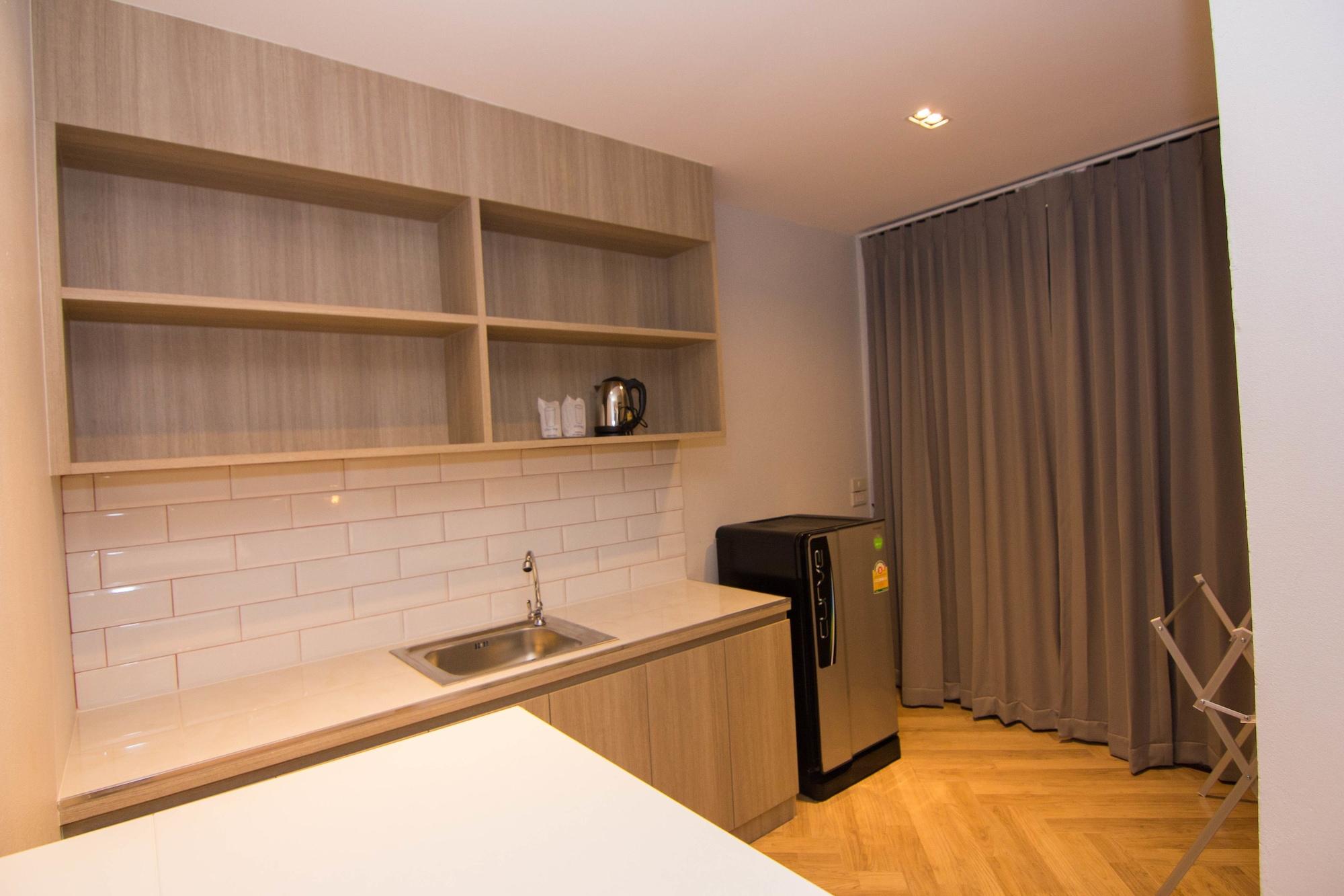 168 Studio Hotel Ubon Ratchathani Eksteriør bilde