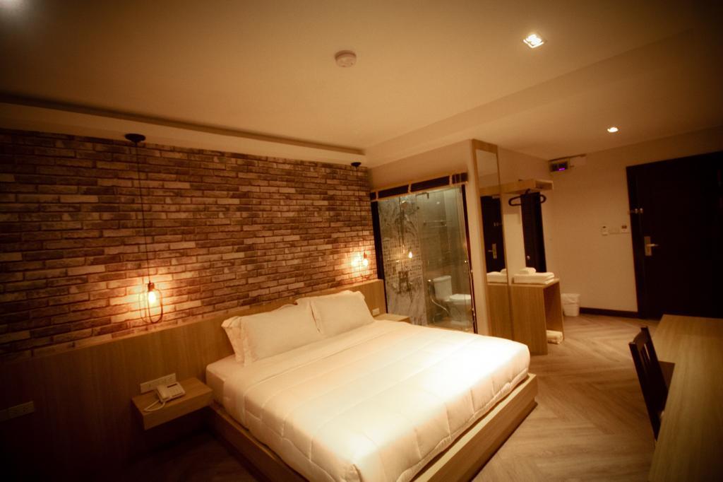 168 Studio Hotel Ubon Ratchathani Eksteriør bilde