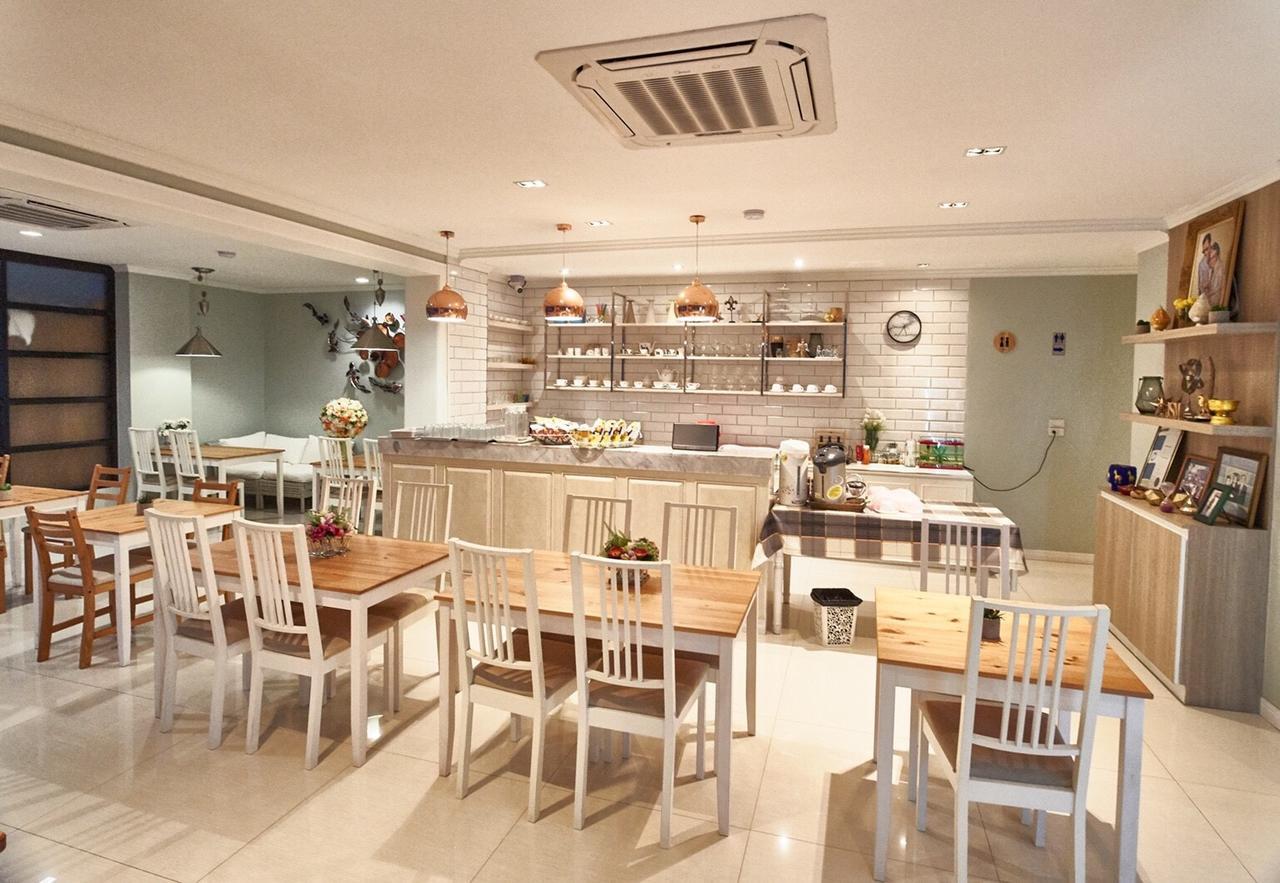 168 Studio Hotel Ubon Ratchathani Eksteriør bilde